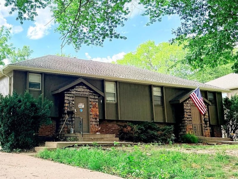 11426 - 11428 E 27th St S, Independence, MO 64052