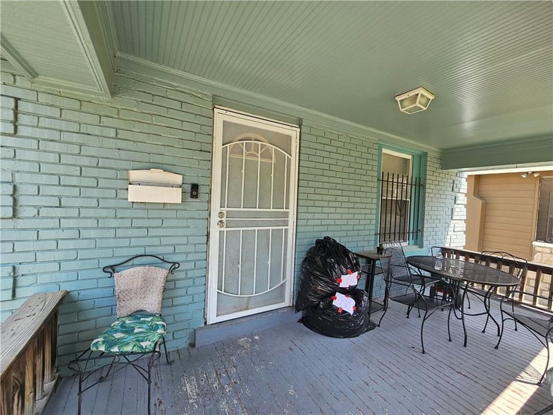 4027 Agnes Ave, Kansas City, MO 64130