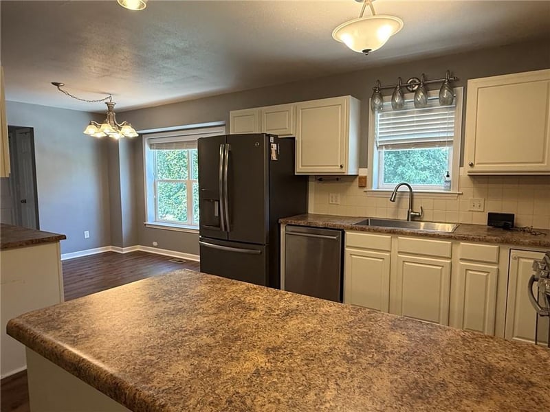 305 N Harrison St, Oregon, MO 64473