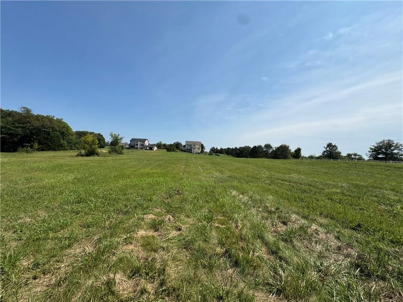 25030 177th Ter, Leavenworth, KS 66048