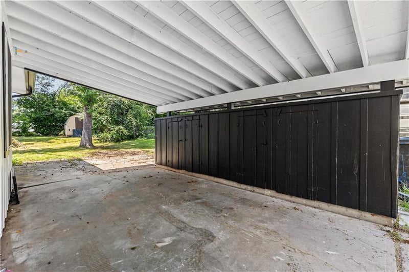 404 8th St, Warrensburg, MO 64093