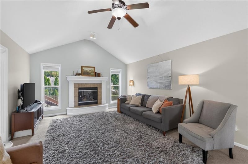 11804 N Lydia Ave, Kansas City, MO 64155