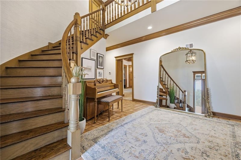 12709 E 37th Terrace Ct S, Independence, MO 64055