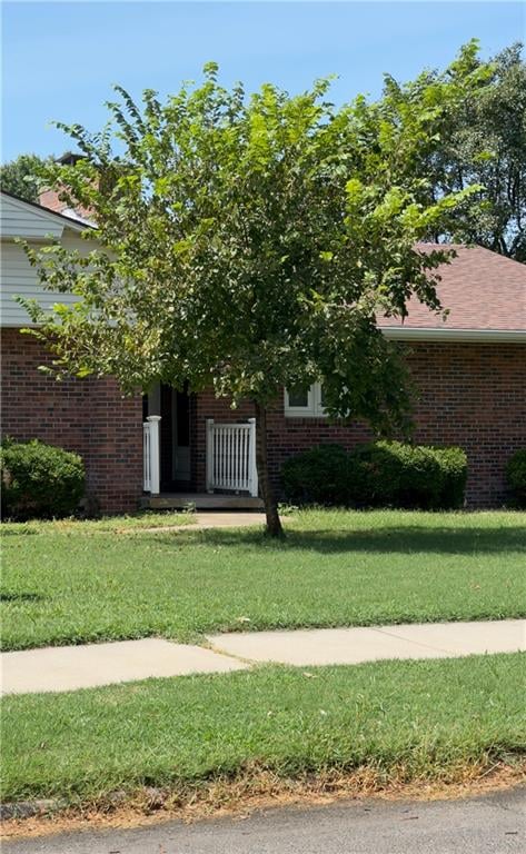 940 S Ash St, Ottawa, KS 66067