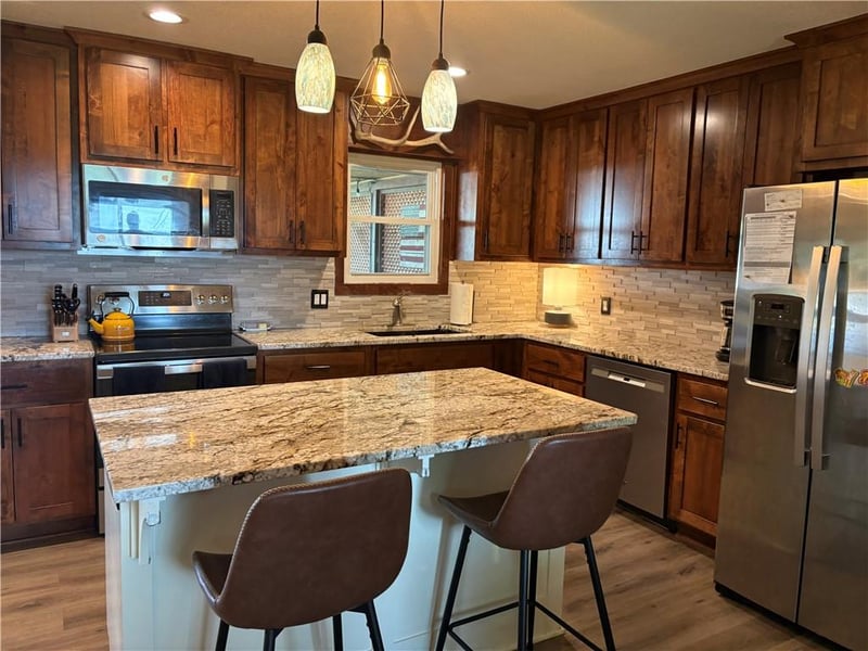 13744 Archer Rd, Bonner Springs, KS 66012