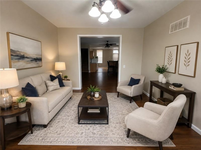 1216 N 11th St, St Joseph, MO 64501