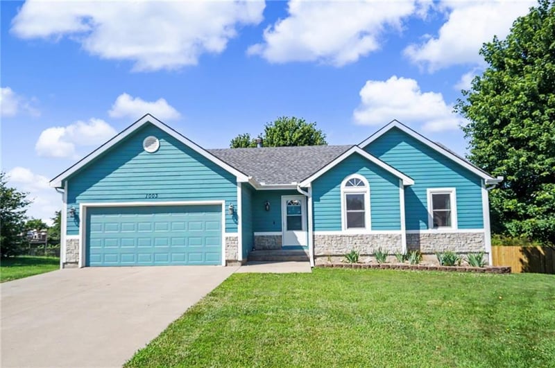 1003 Lisa Ct, Baldwin City, KS 66006