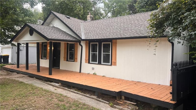 6212 Eugene Field Rd, Kansas City, MO 64119