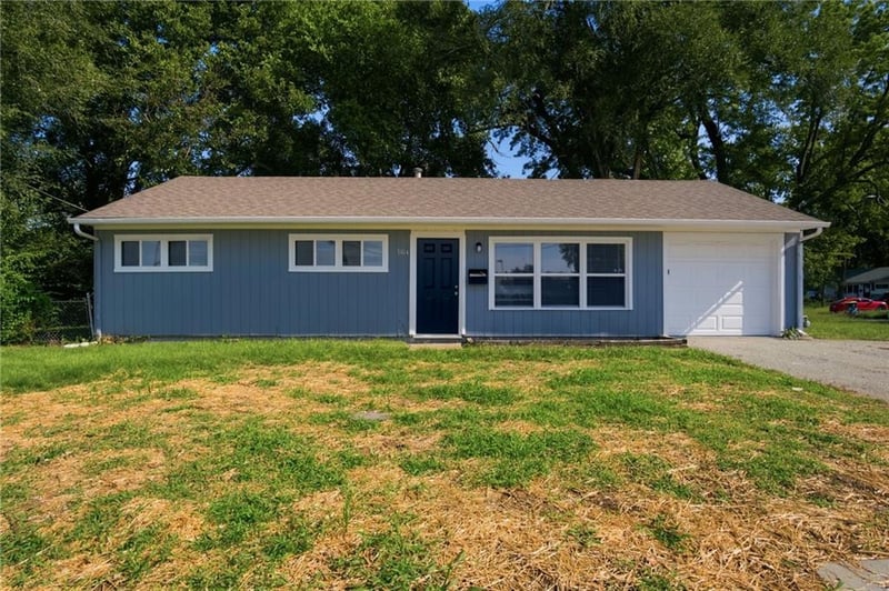 7104 Longview Rd, Kansas City, MO 64134