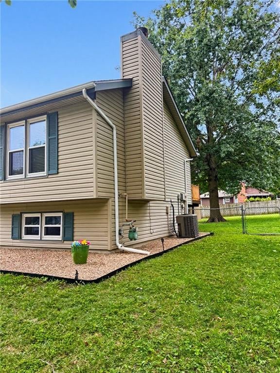 1607 NE 114 St, Kansas City, MO 64155