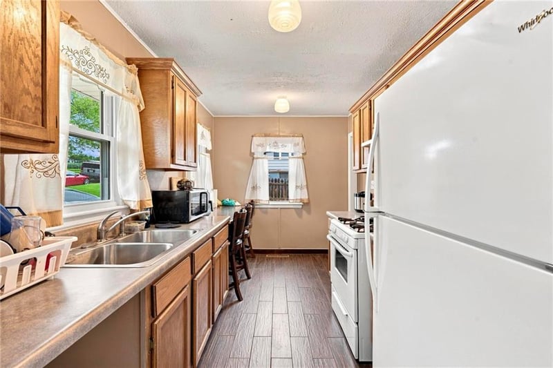 1711 N Hocker St, Independence, MO 64050