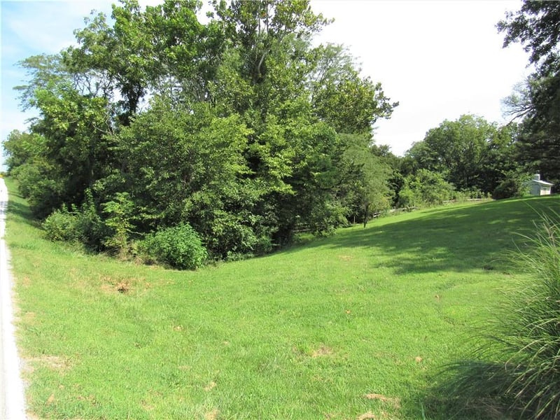 10615 Hillsboro Rd, Platte City, MO 64079