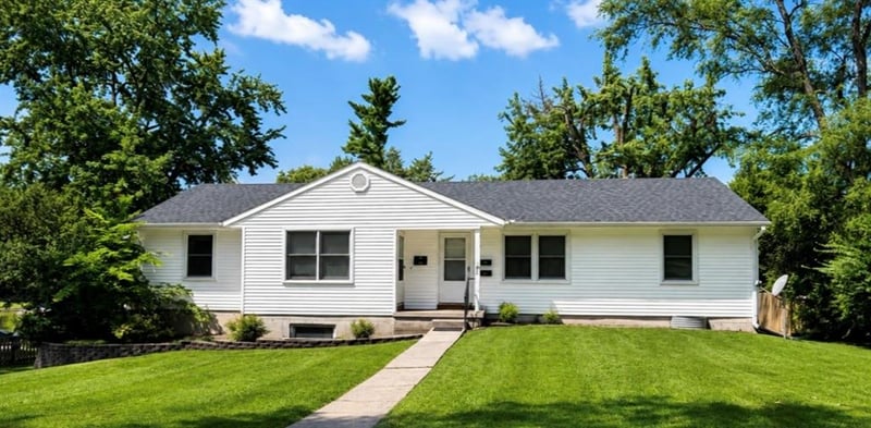 308 S Clayton St, Maryville, MO 64468
