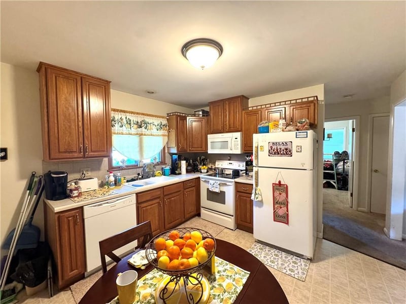 308 S Clayton St, Maryville, MO 64468