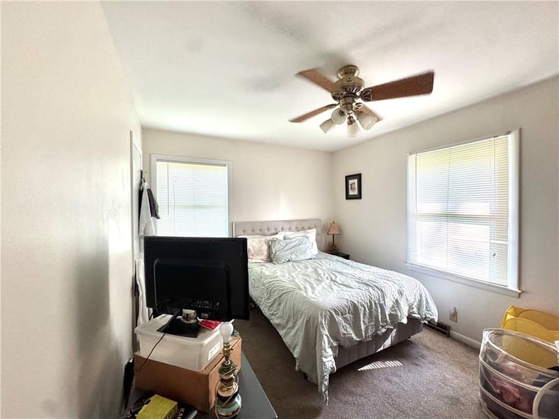 308 S Clayton St, Maryville, MO 64468
