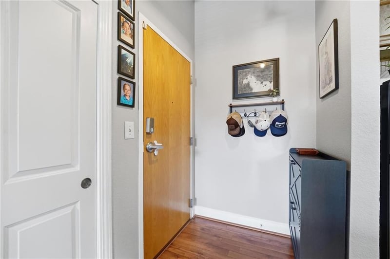 609 Central St #1306, Kansas City, MO 64105