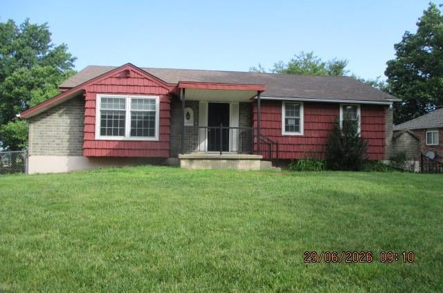 1001 NW Canterbury Rd, Blue Springs, MO 64015