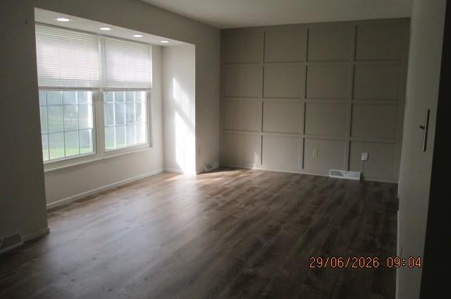 1001 NW Canterbury Rd, Blue Springs, MO 64015