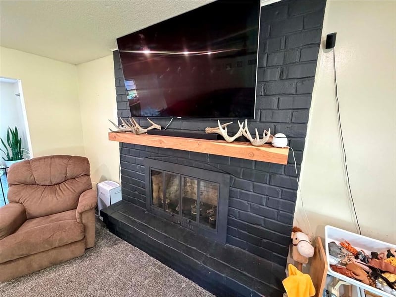 321 S Clayton Ave, Maryville, MO 64468