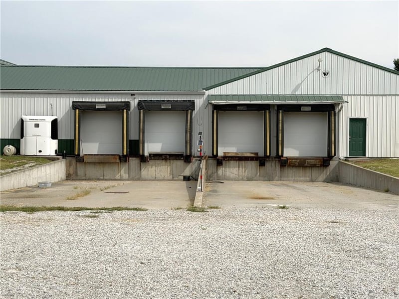 26274 H Hw, Marshall, MO 65340