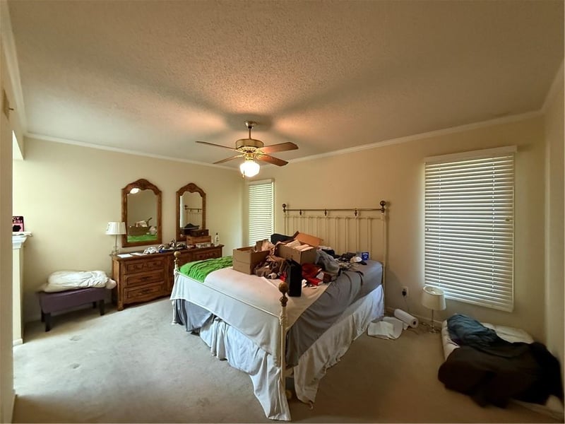 11417 Marty St, Overland Park, KS 66210
