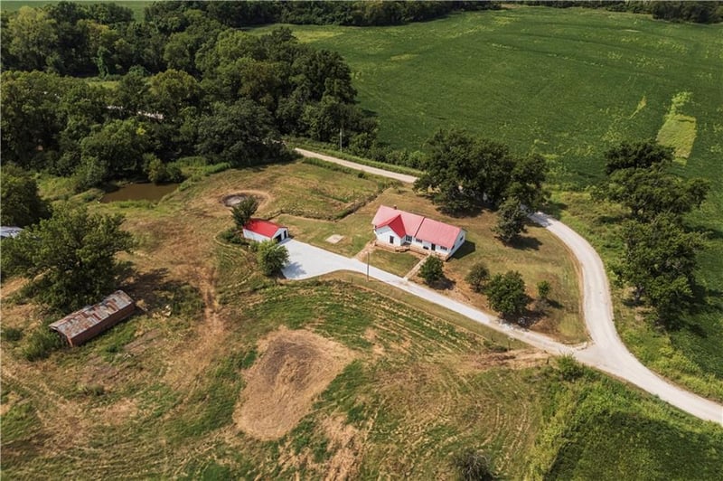 2259 Reno Rd, Neodesha, KS 66757