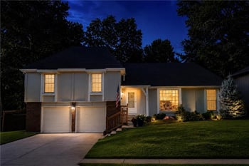 10927 W 99th Pl, Overland Park, KS 66214