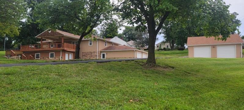 5001 NW High Dr NW, Riverside, MO 64150