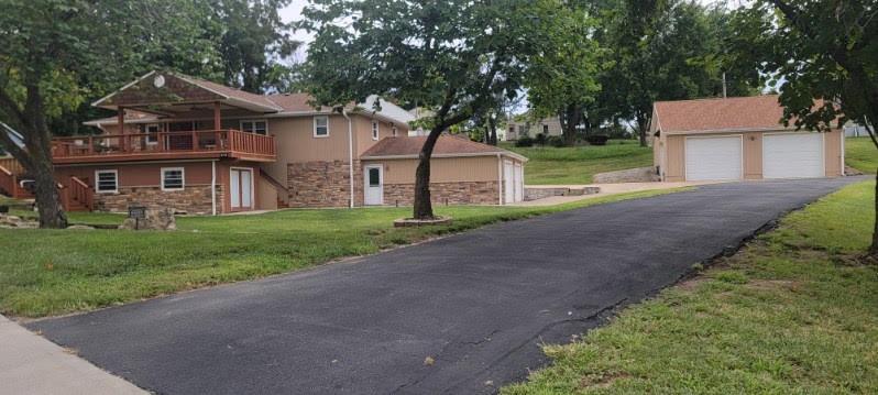 5001 NW High Dr NW, Riverside, MO 64150