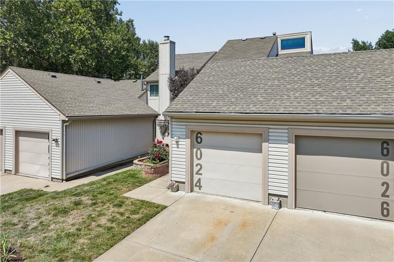 6024 N Kansas Ave, Kansas City, MO 64119
