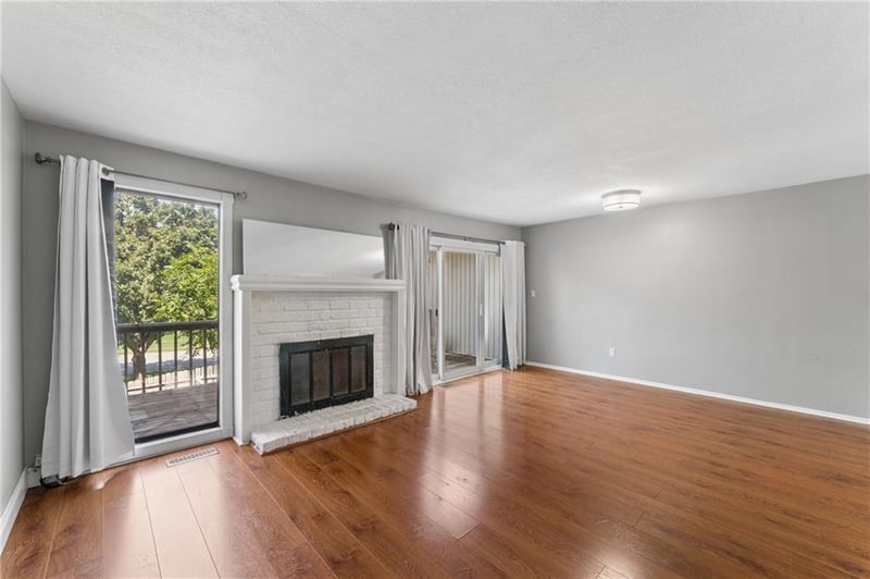6024 N Kansas Ave, Kansas City, MO 64119