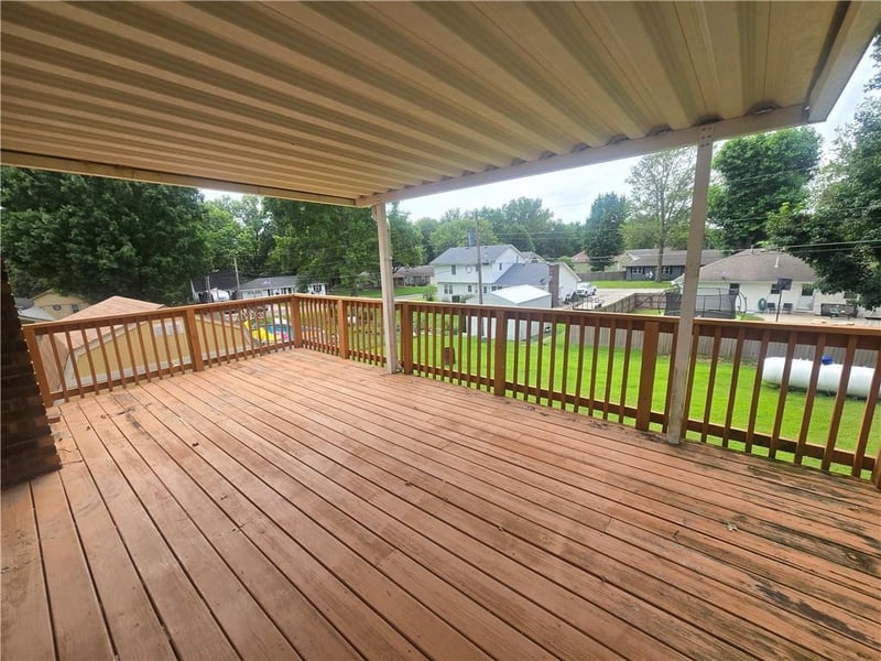 809 Tanyard Dr, Wellington, MO 64097