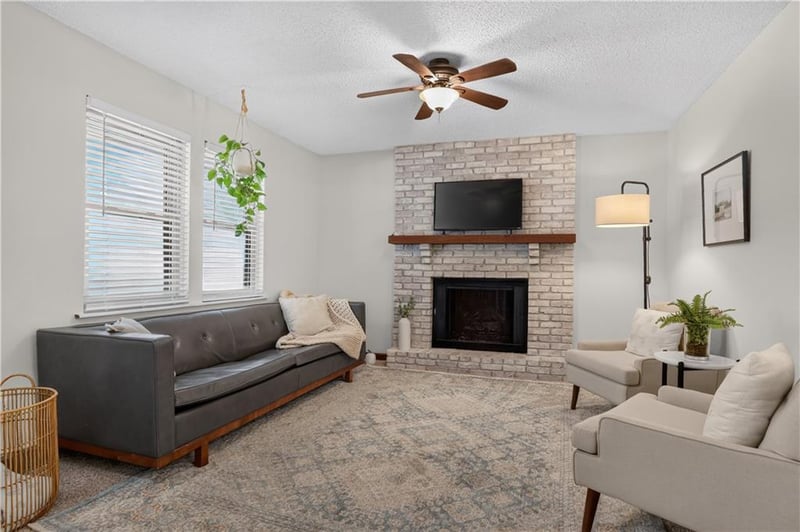 6901 N Mercier St, Kansas City, MO 64118