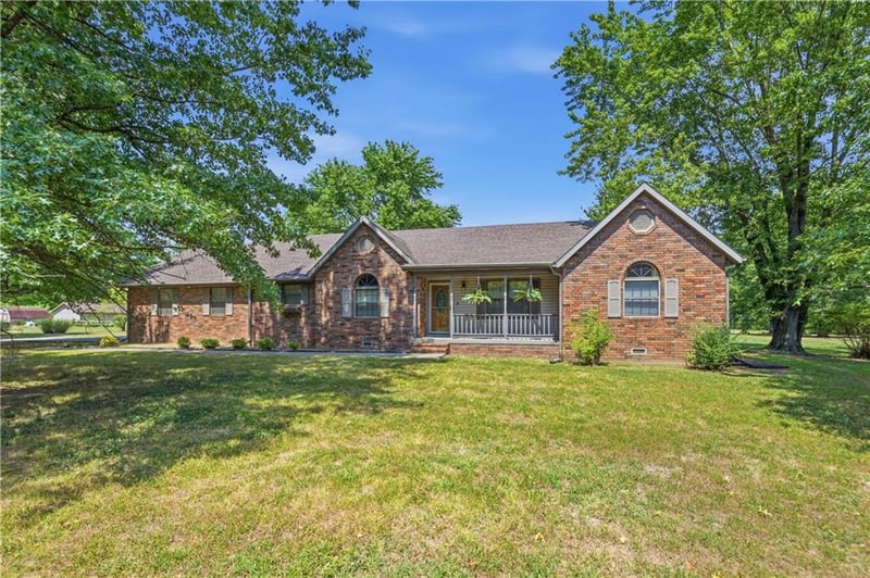 136 Westfield Rd, Pittsburg, KS 66762
