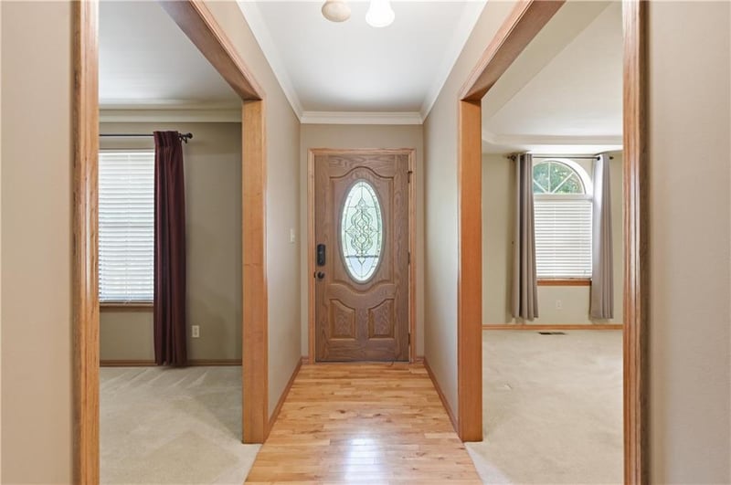 136 Westfield Rd, Pittsburg, KS 66762