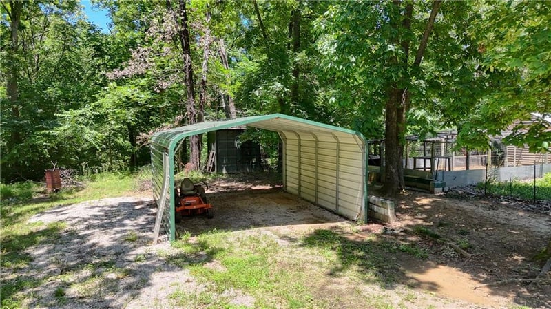 305 SW 600 Rd, Warrensburg, MO 64093