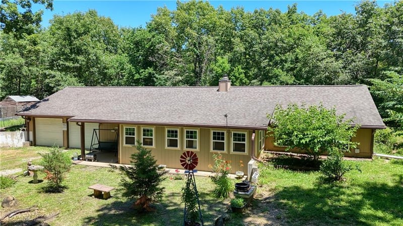305 SW 600 Rd, Warrensburg, MO 64093