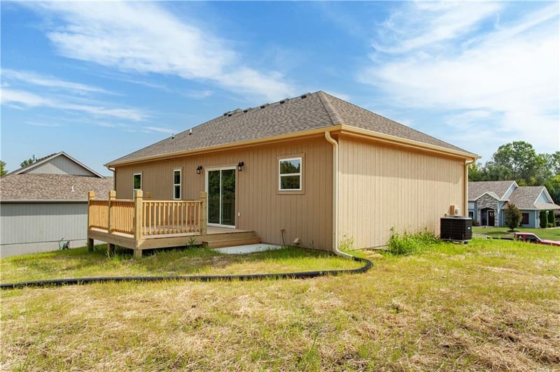 1006 Deer Run N/A, Warrensburg, MO 64093