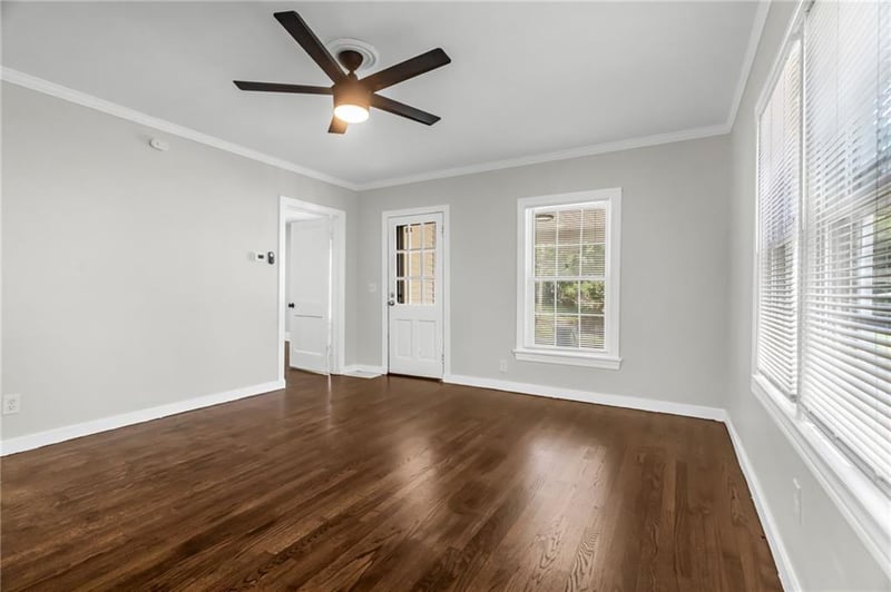 417 E Walnut St, Independence, MO 64050