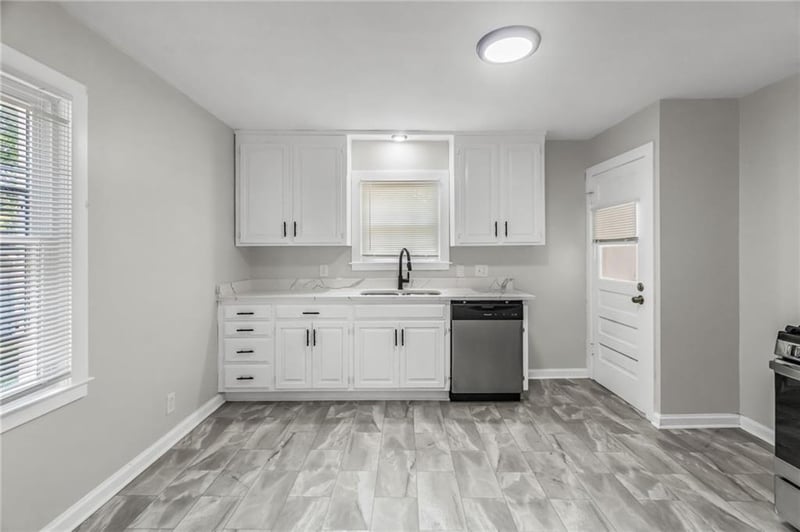 417 E Walnut St, Independence, MO 64050