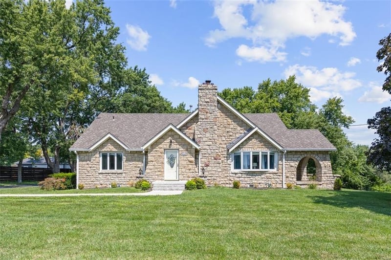 5040 County Line Rd, Kansas City, KS 66106