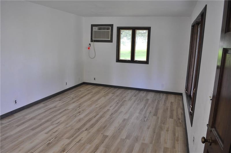 100 Patsandene N/A, King City, MO 64463
