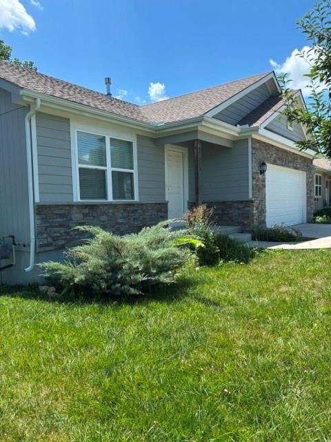 21325 W 216th St, Spring Hill, KS 66083