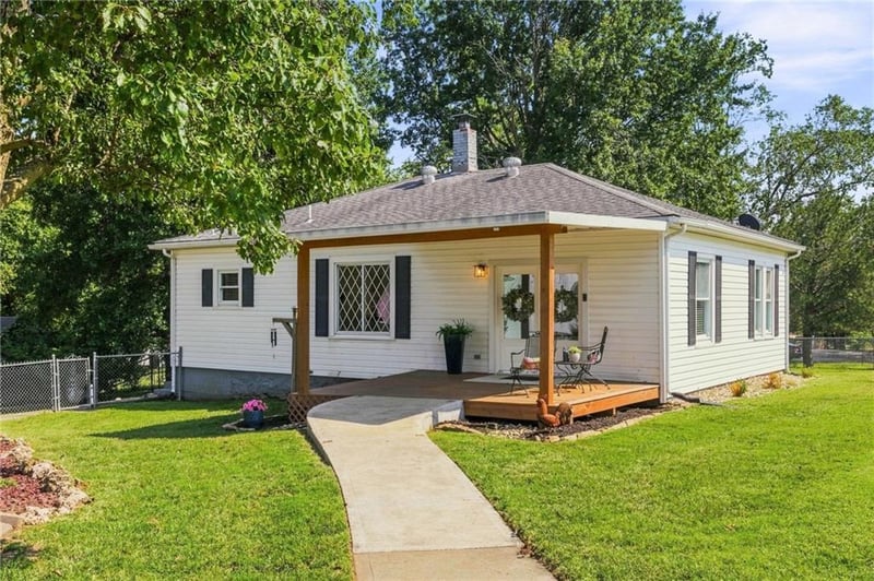 3355 N 115th St, Kansas City, KS 66109