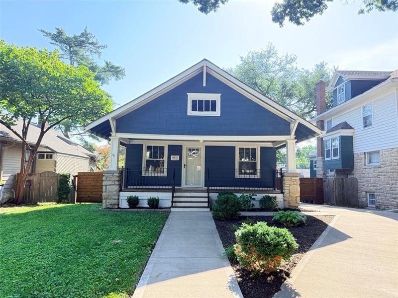 4451 Pennsylvania Ave, Kansas City, MO 64111