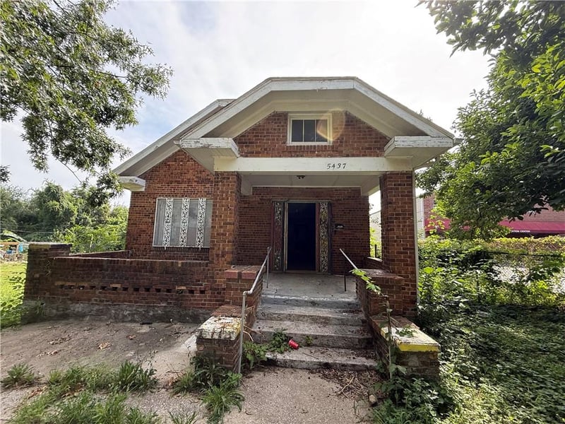 5437 Brooklyn Ave, Kansas City, MO 64130