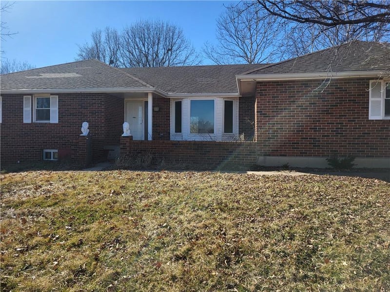 20100 S St Rt J Hw, Peculiar, MO 64078