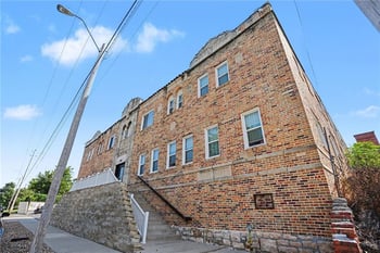 3035 Harrison St, Kansas City, MO 64109