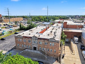 3035 Harrison St, Kansas City, MO 64109