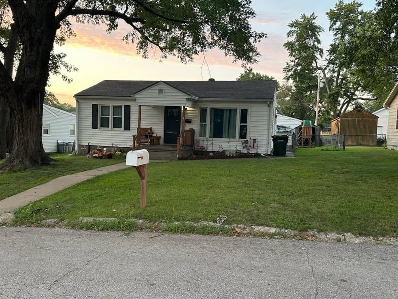 530 Pennsylvania Ave, Leavenworth, KS 66048